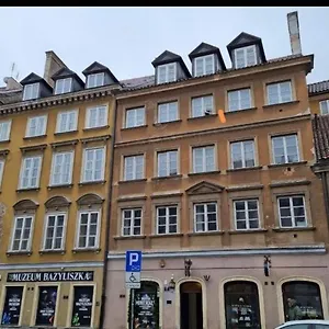 https://la-mia-casa-stare-miasto-warszawa.warsawhotelspoland.com